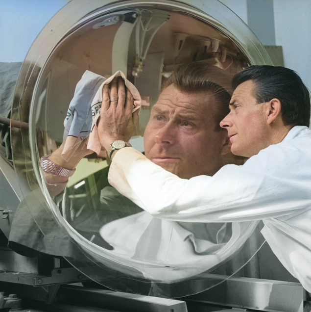 Mirrors at CERN used to reflect Cherenkov light